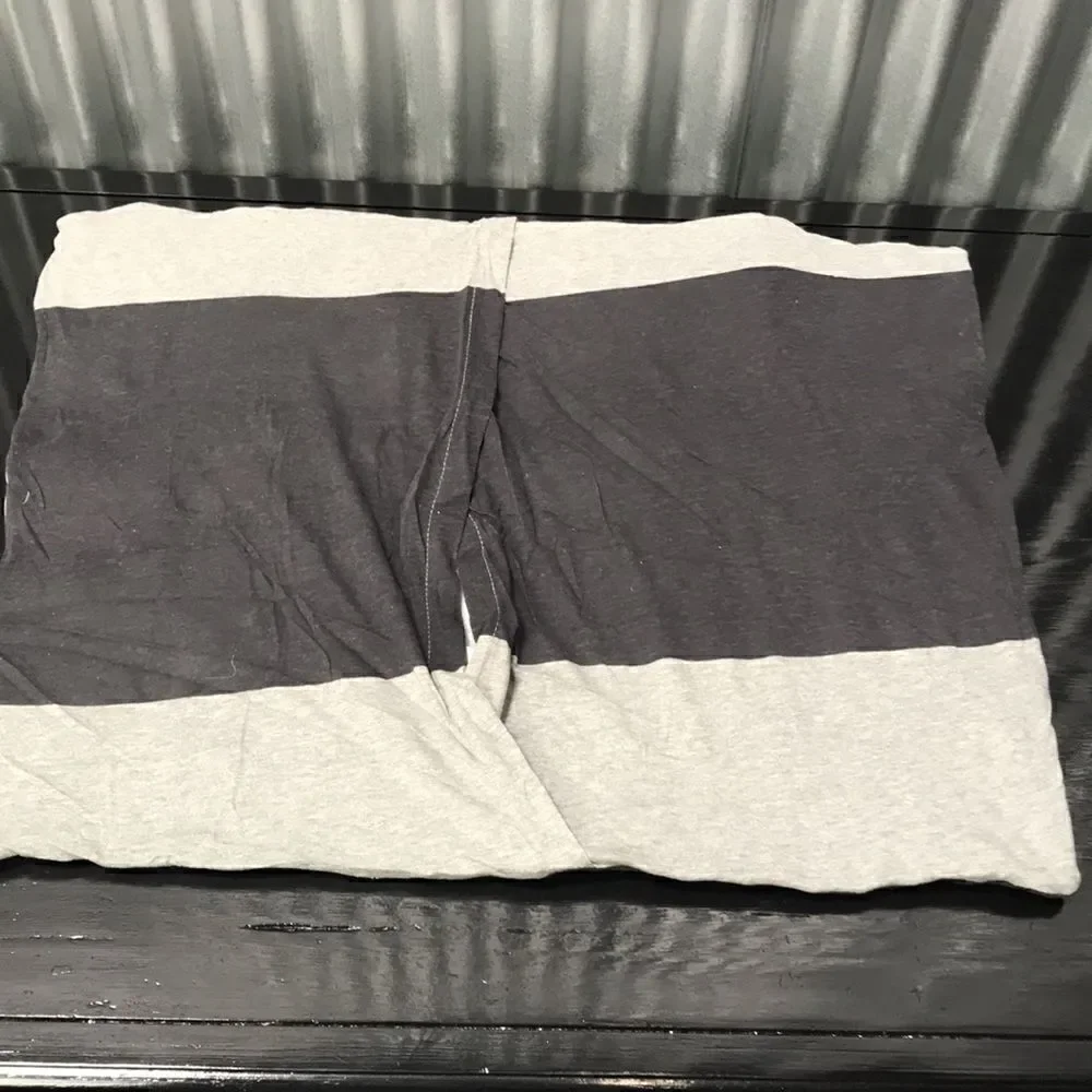 Pottery barn dorm bold stripe fave Tee sham